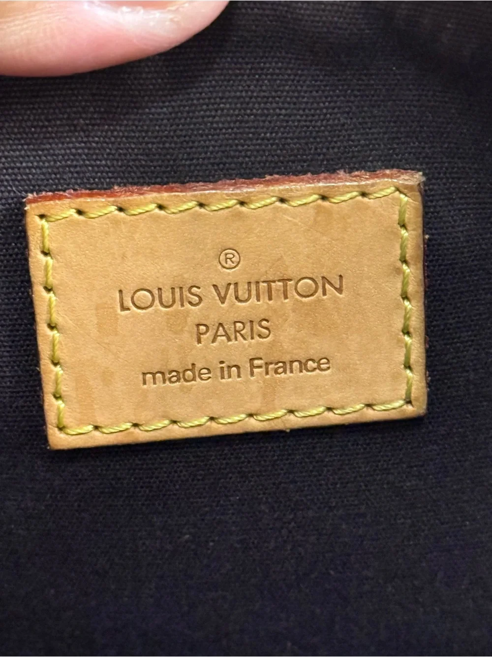 EUC Louis Vuitton Belluve GM Tote Bag with dustbag